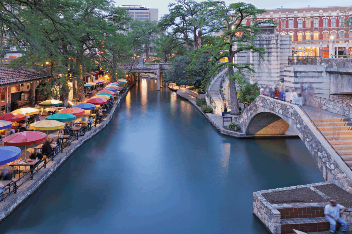 river walk in san antonio