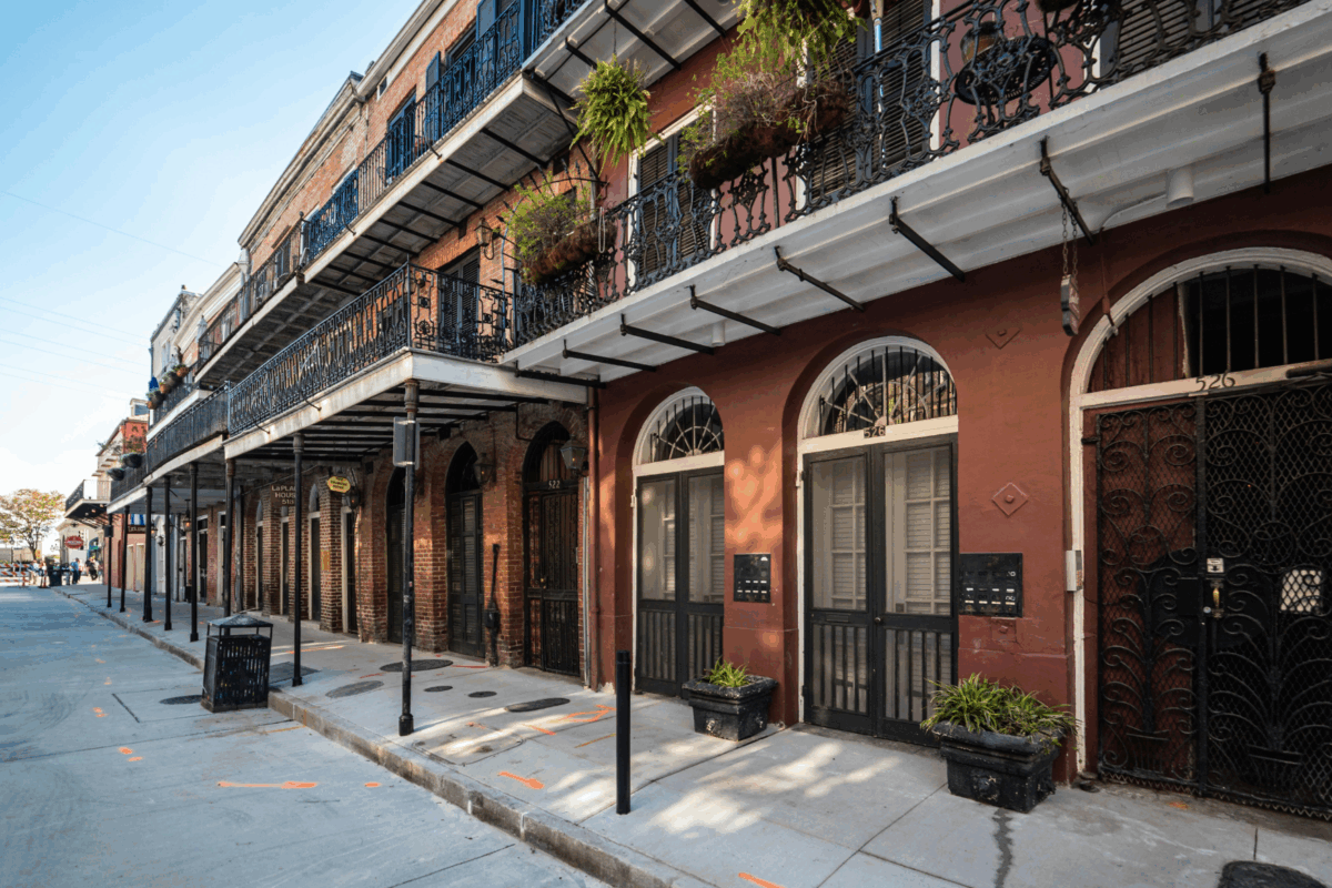 new orleans bourbon street